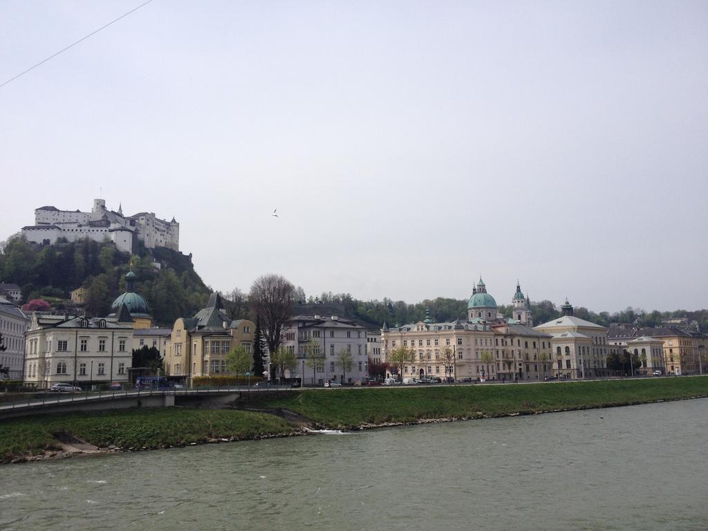 Sarah'S Altstadt Oase Залцбург Екстериор снимка