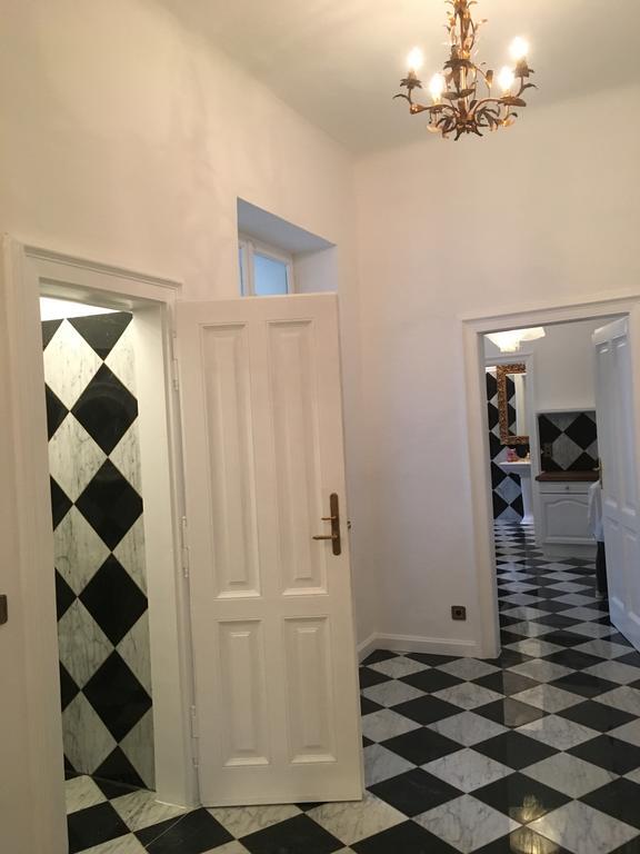 Sarah'S Altstadt Oase Залцбург Екстериор снимка